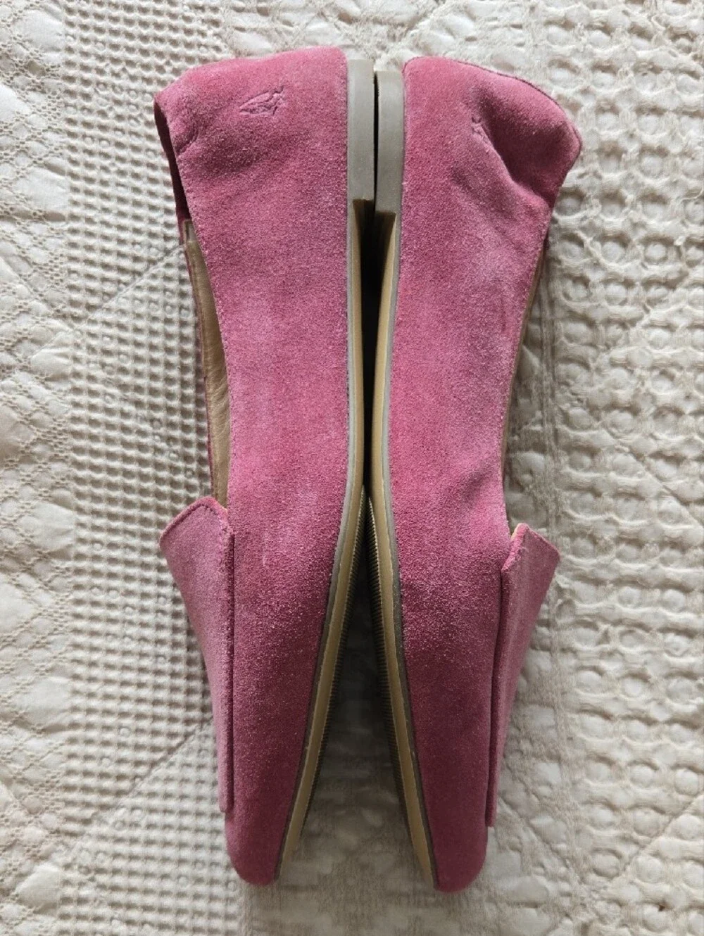 Hush Puppies Pink Suede Pointed-Toe Flats Normcore Preppy Feminine 8.5